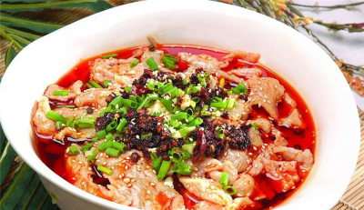 成都餐飲技術(shù)培訓(xùn)學(xué)校，川菜水煮肉片廚師技術(shù)培訓(xùn)哪家好？